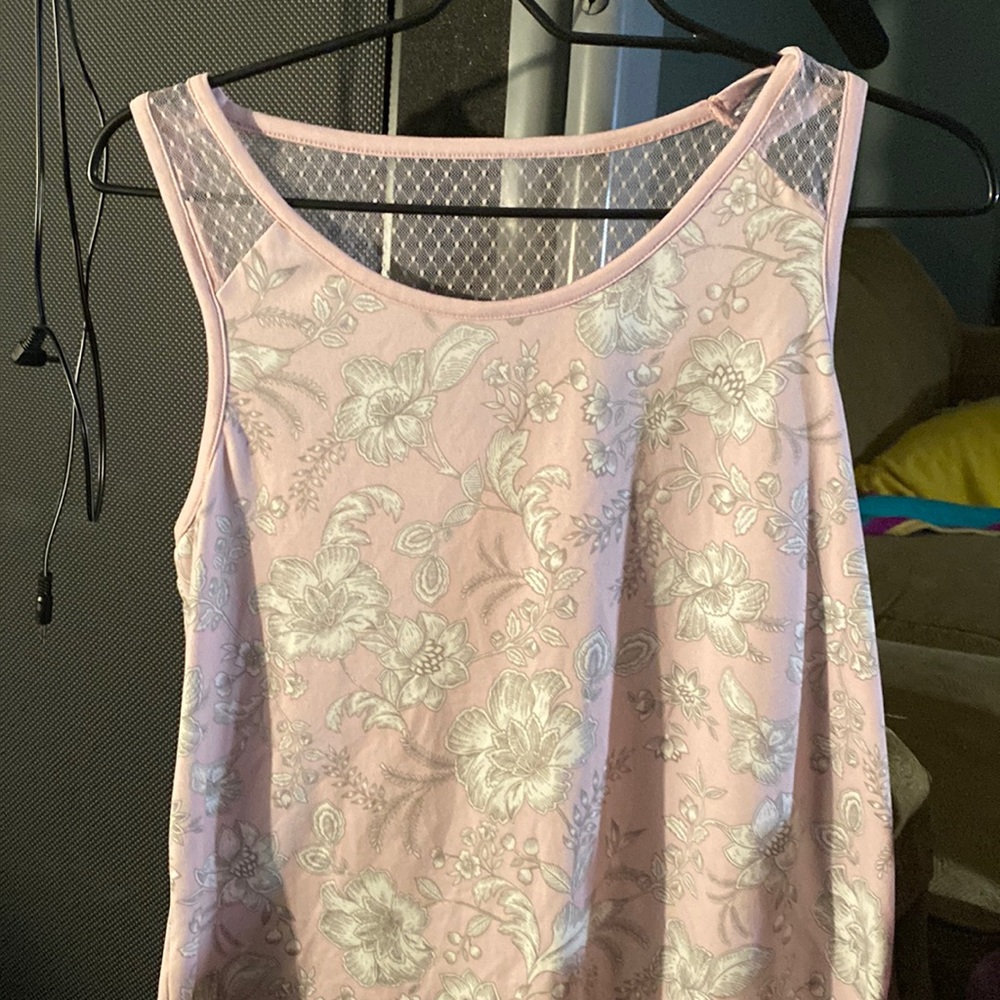Flora pink top